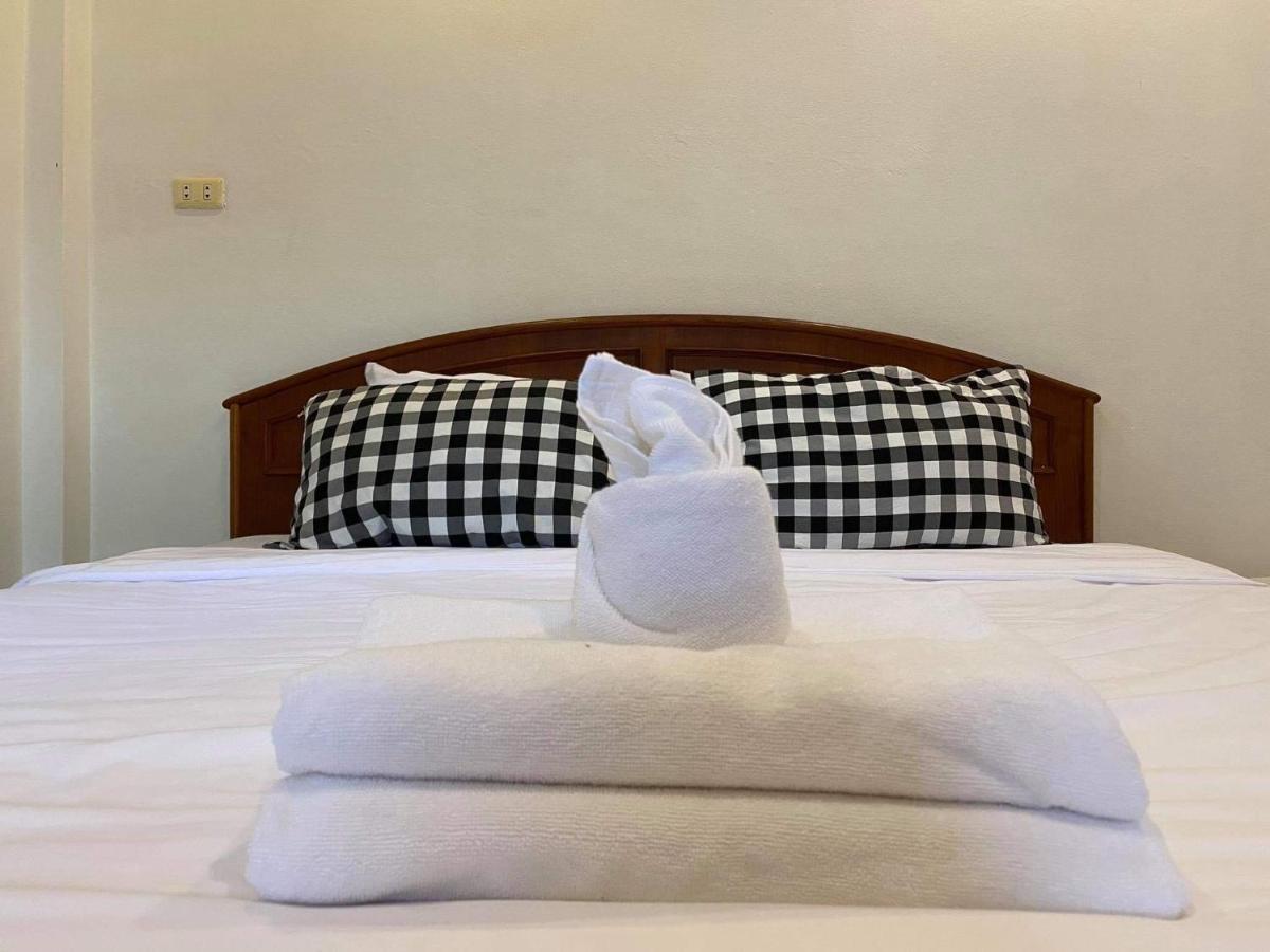 2br House In Cherngtalay Near & Cafes A1